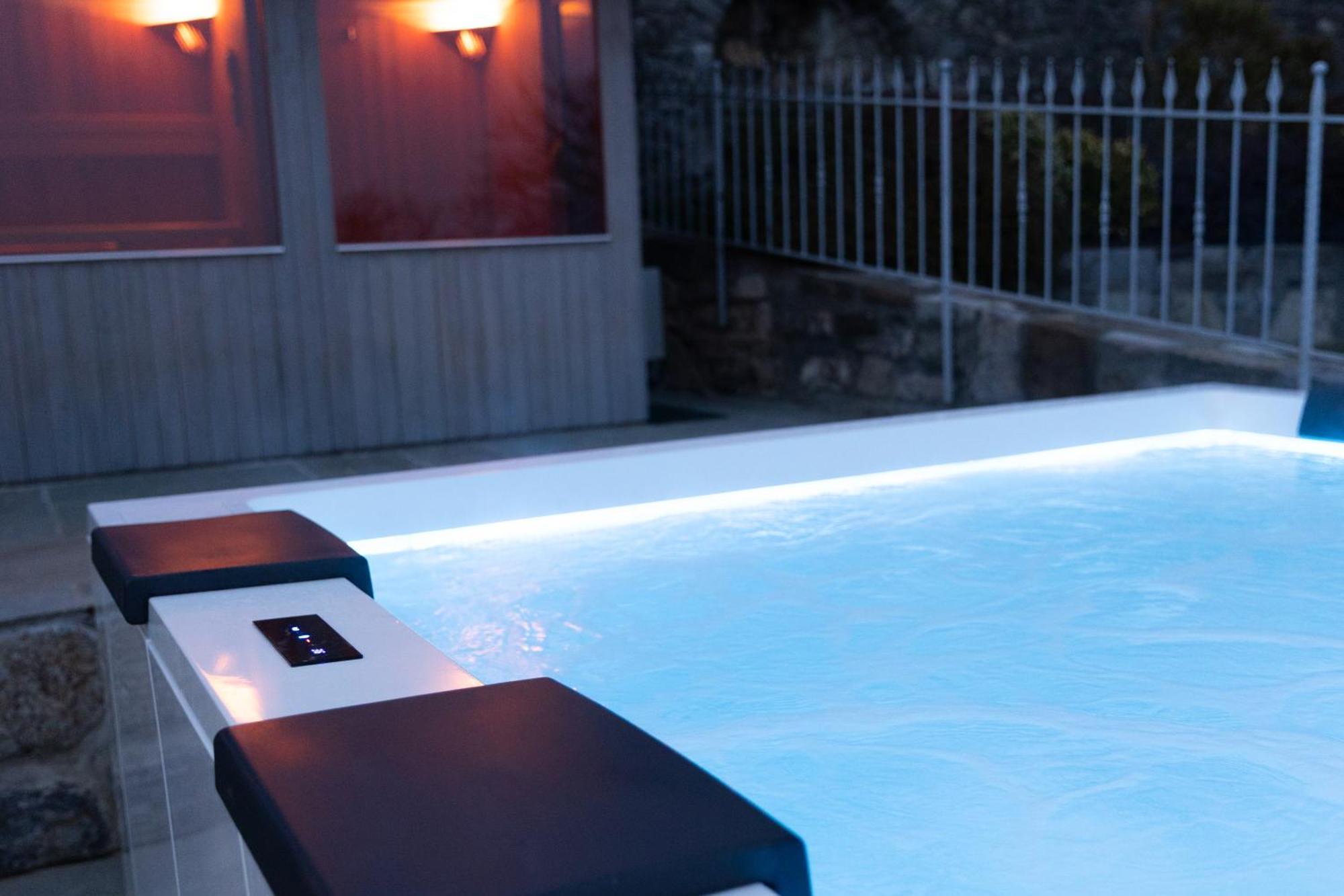 Ca' Baetti L'Antico Borgo Bed & Breakfast Roncola Bagian luar foto