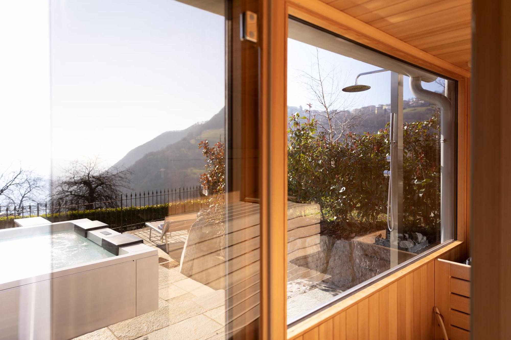 Ca' Baetti L'Antico Borgo Bed & Breakfast Roncola Bagian luar foto